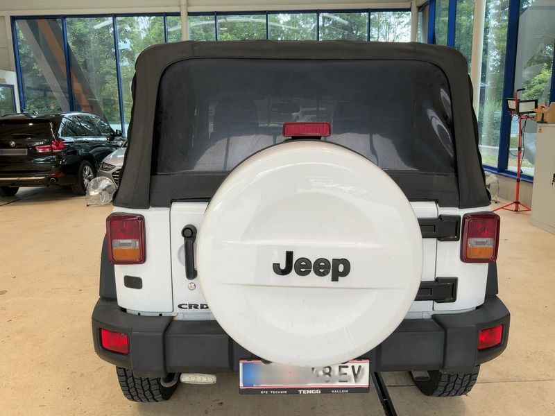 Jeep Wrangler Unlimited 2.8 CRD Rubicon — zdjęcie 5