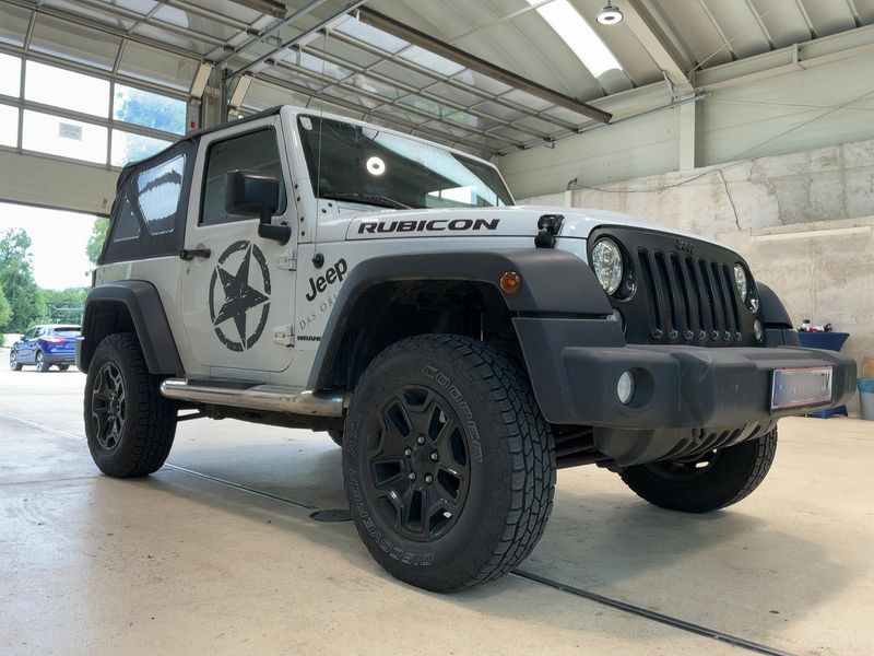Jeep Wrangler Unlimited 2.8 CRD Rubicon — zdjęcie 8