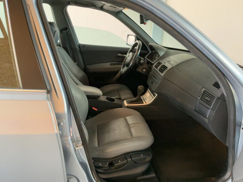 BMW X3 3.0d — zdjęcie 11