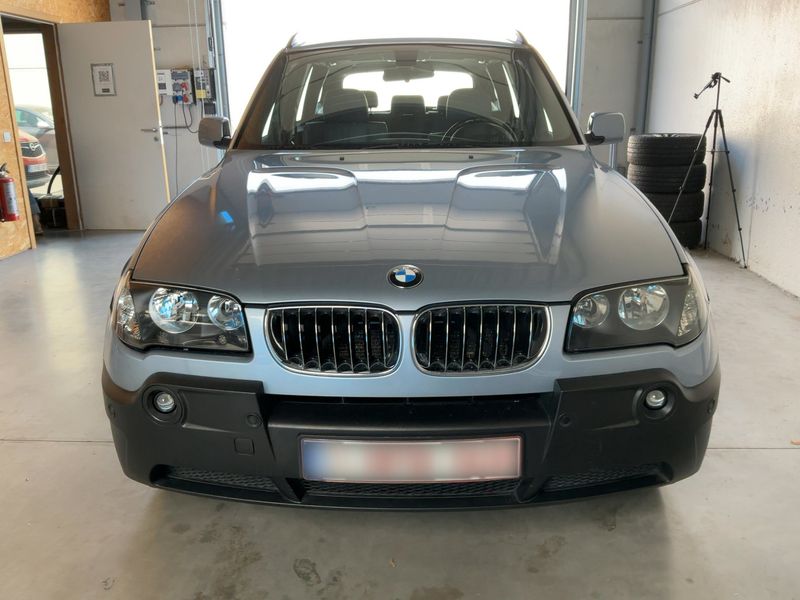 BMW X3 3.0d — zdjęcie 9