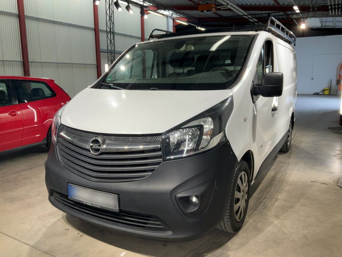 Opel Vivaro 2015