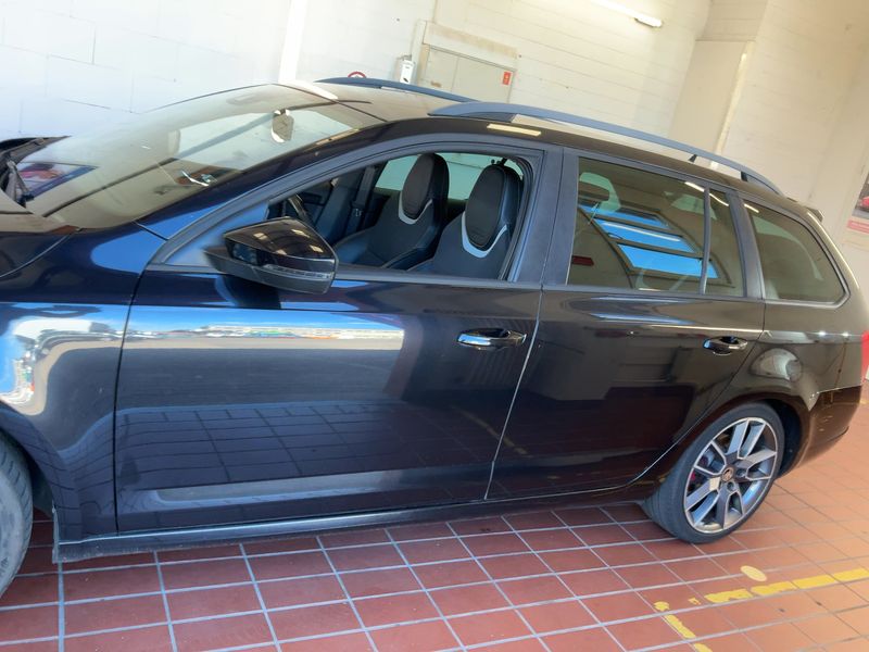 Skoda Octavia 2.0 TSI RS — zdjęcie 4