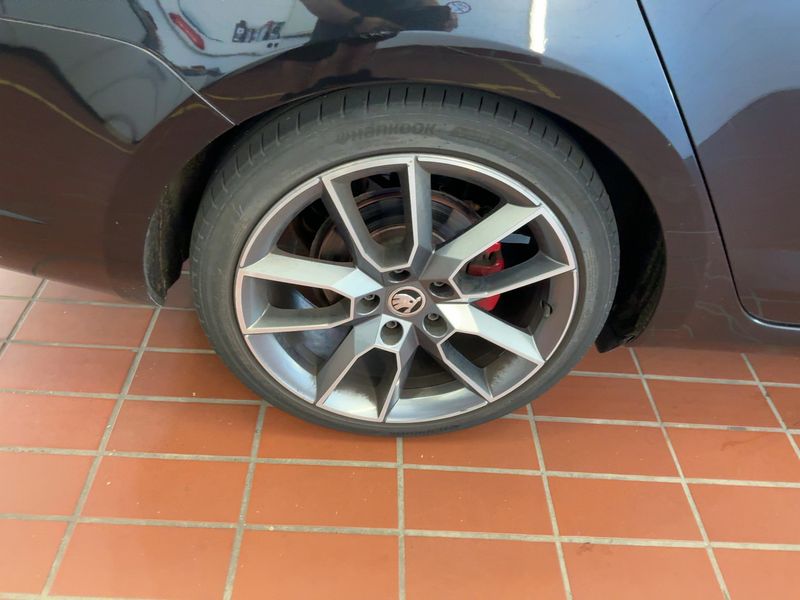 Skoda Octavia 2.0 TSI RS 2015 – снимка 9