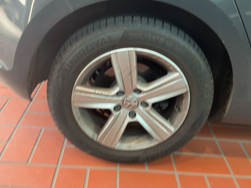 Volkswagen Golf VII 2.0 TDI Comfortline BlueMotion Tech 2013 – снимка 9