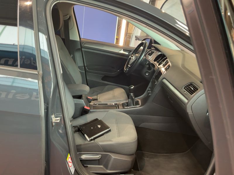 Volkswagen Golf VII 2.0 TDI Comfortline BlueMotion Tech 2013 – снимка 16