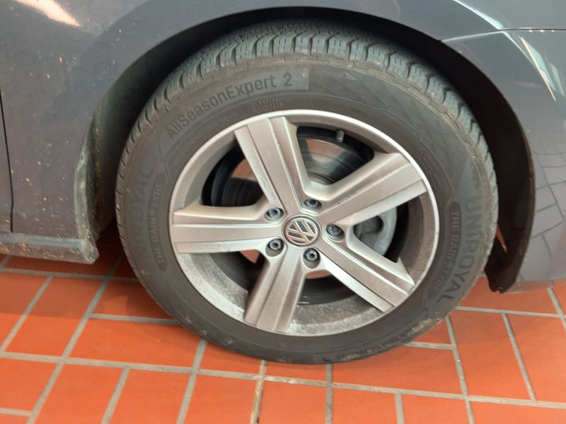 Volkswagen Golf VII 2.0 TDI Comfortline BlueMotion Tech 2013 – снимка 11