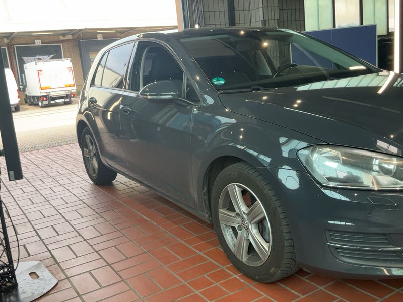 Volkswagen Golf VII 2.0 TDI Comfortline BlueMotion Tech 2013 – снимка 12