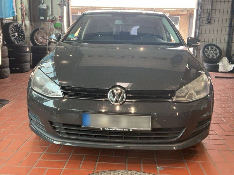 Volkswagen Golf VII 2.0 TDI Comfortline BlueMotion Tech 2013 – снимка 14