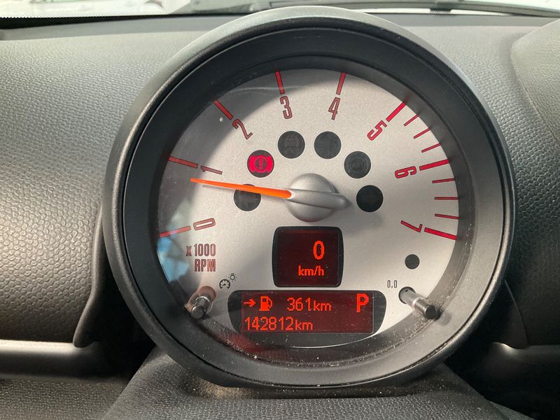 MINI Countryman Cooper SD ALL4 — zdjęcie 13