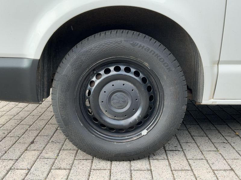 Volkswagen T5 Transporter 2.0 TDI Kasten 2015 – снимка 9