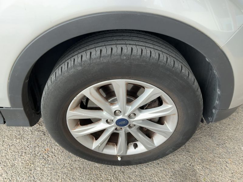Ford Kuga 2.0 TDCi Titanium 2015 – снимка 11