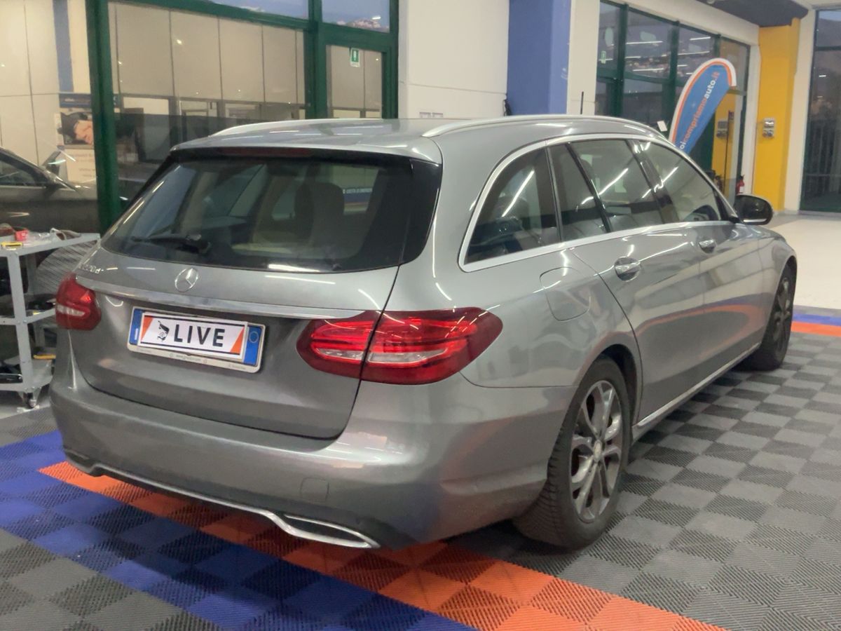 Mercedes-Benz C-Klasse 2015 — photo 9