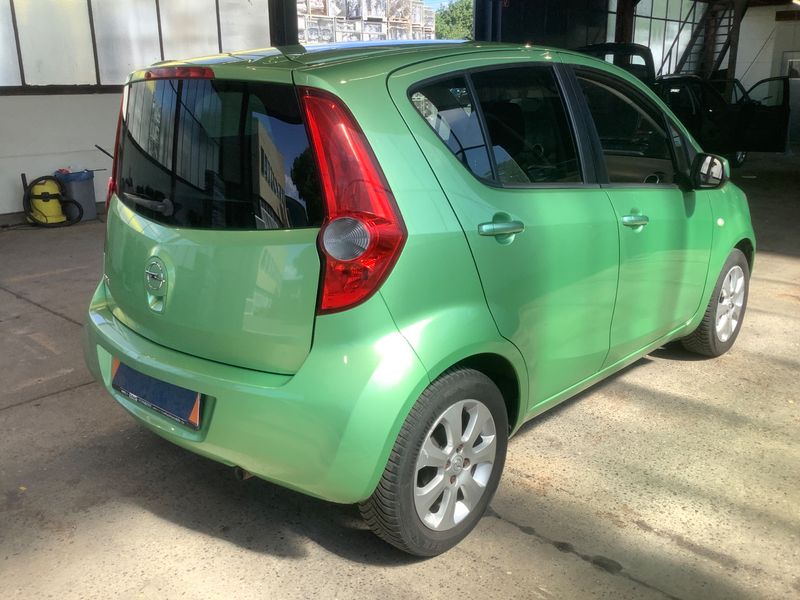 Opel Agila 1.2 Edition — zdjęcie 2