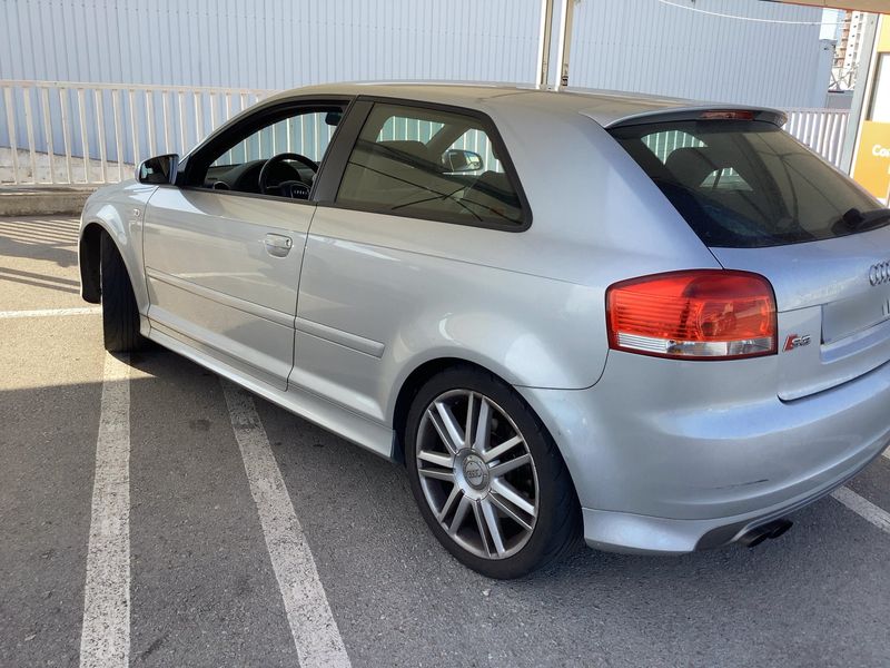 Audi S3 2.0 TFSI quattro — zdjęcie 3