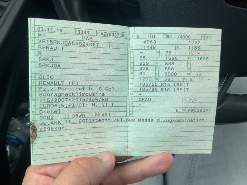 Renault Clio 1.5 dCi Dynamique — zdjęcie 15