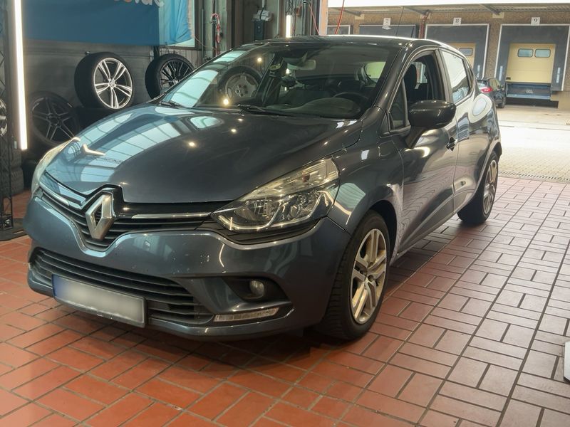 Renault Clio 1.5 dCi Dynamique — zdjęcie 1