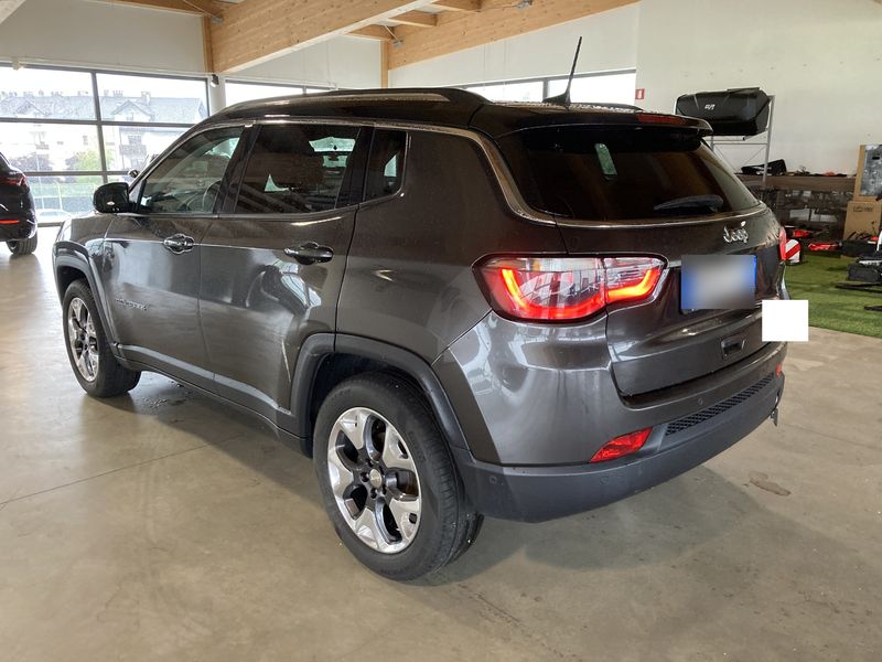 Jeep Compass 1.4 M-Air Limited FWD — zdjęcie 3