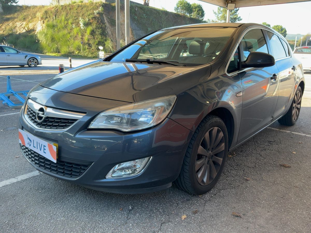 Opel Astra 1.3 CDTI Cosmo