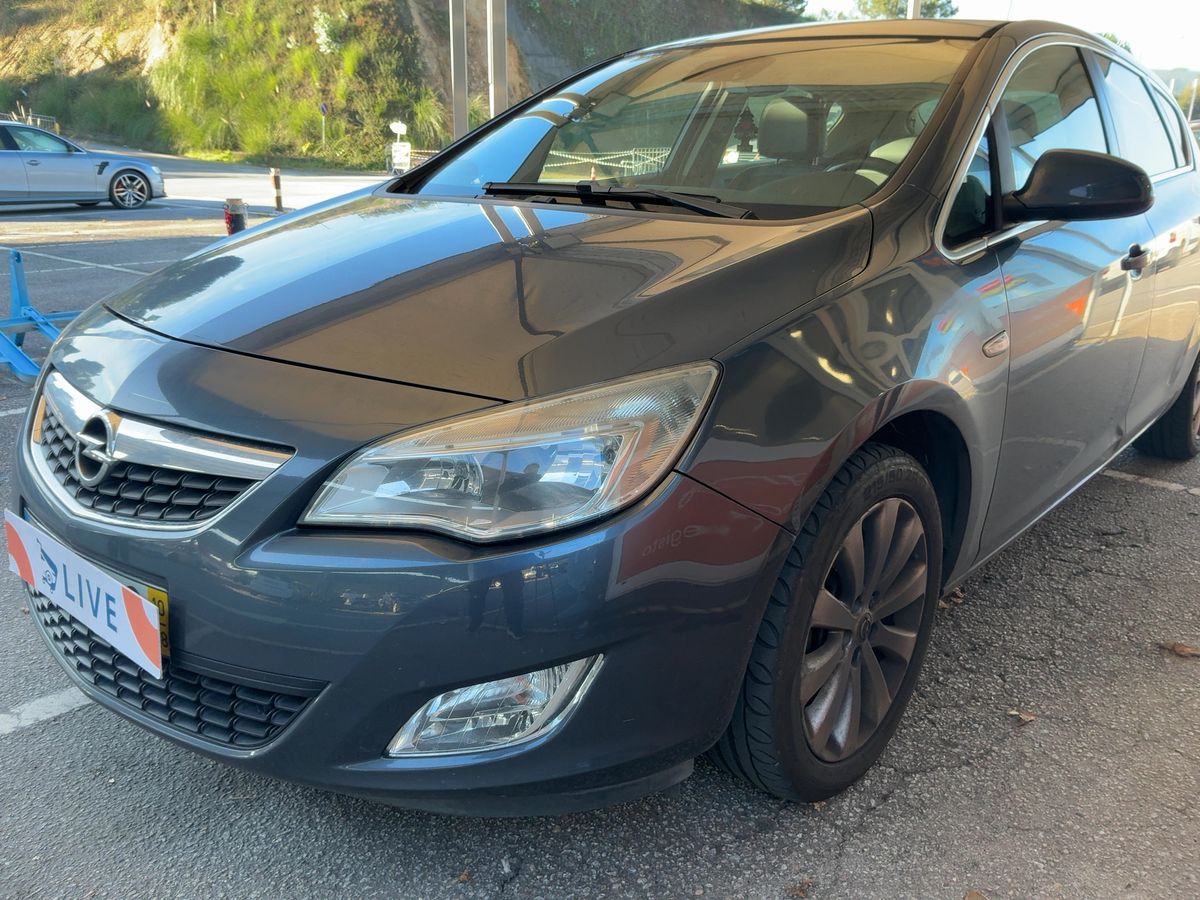 Opel Astra 1.3 CDTI Cosmo