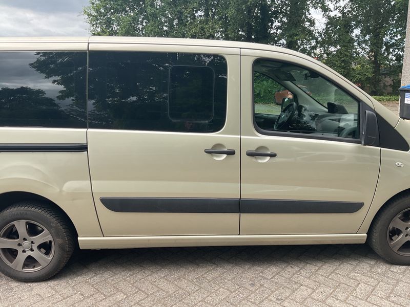 Citroen Jumpy 2.0 HDi Multispace Business L — zdjęcie 7