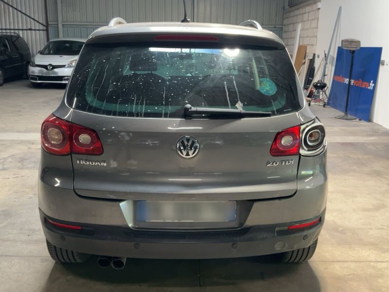 Volkswagen Tiguan 2.0 TDI Sport & Style 4Motion — zdjęcie 5