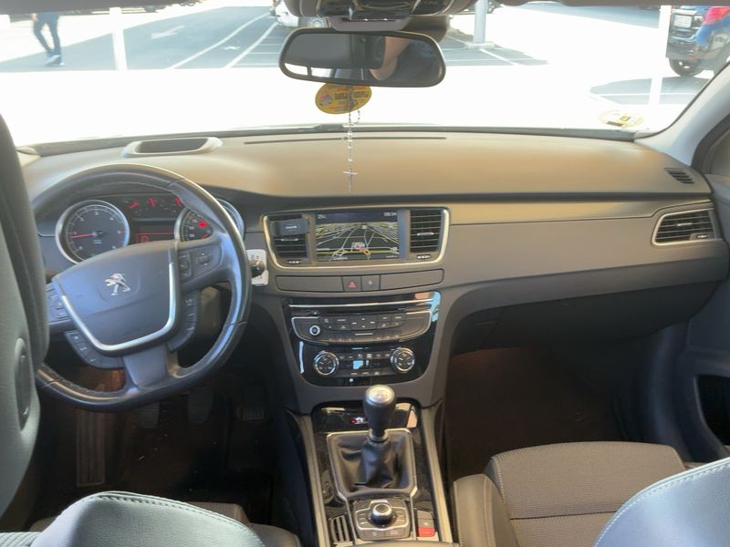 Peugeot 508 2.0 HDi Allure — zdjęcie 12