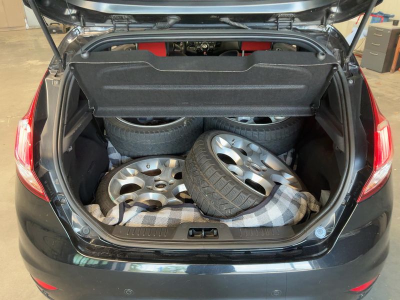 Ford Fiesta 1.6 EcoBoost ST — zdjęcie 10