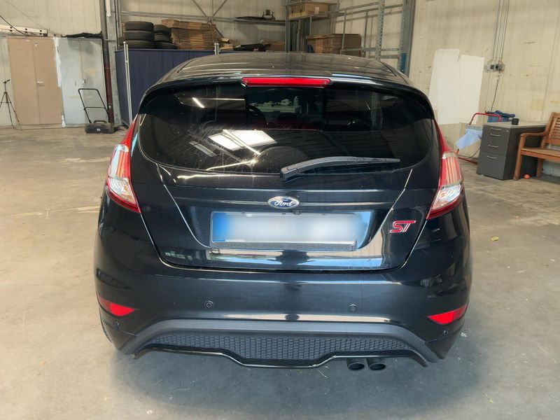 Ford Fiesta 1.6 EcoBoost ST — zdjęcie 5