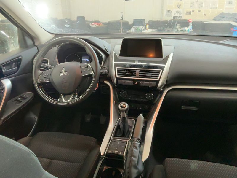 Mitsubishi Eclipse Cross 1.5 T-MIVEC Active 2WD — zdjęcie 12