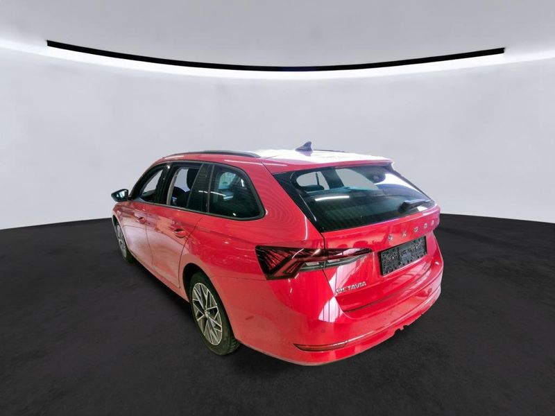 Skoda Octavia 2.0 TDI Ambition — zdjęcie 3
