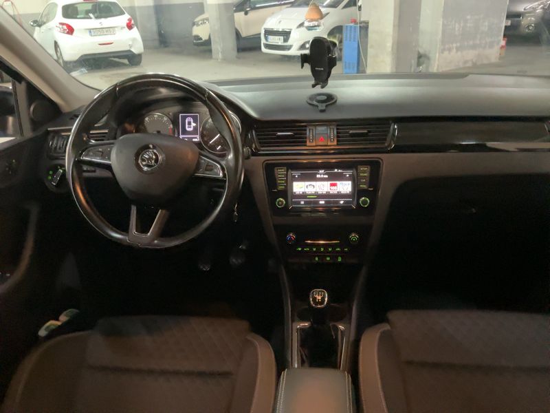 Skoda Rapid Spaceback 1.2 TSI Cool Edition — zdjęcie 12