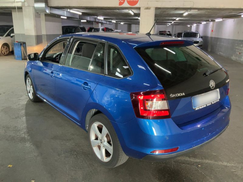 Skoda Rapid Spaceback 1.2 TSI Cool Edition — zdjęcie 3