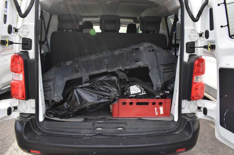 Toyota ProAce 1.5 D-4D L1 Kombi — zdjęcie 4