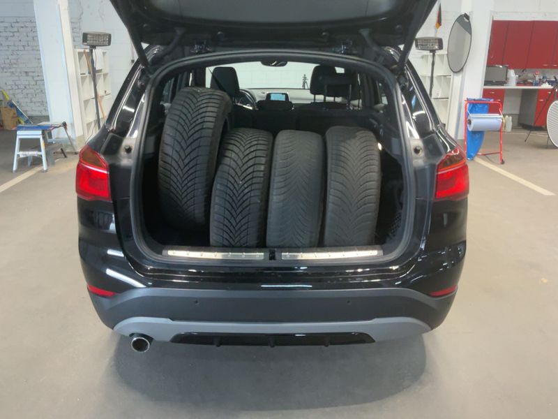 BMW X1 sDrive 18d Sport Line — zdjęcie 10
