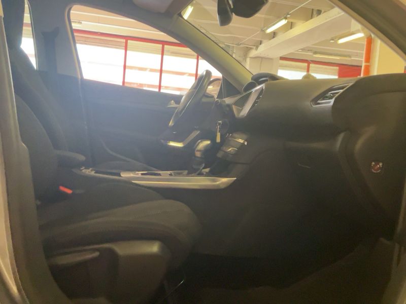 Peugeot 308 1.6 Blue-HDi Allure 2016 – снимка 17