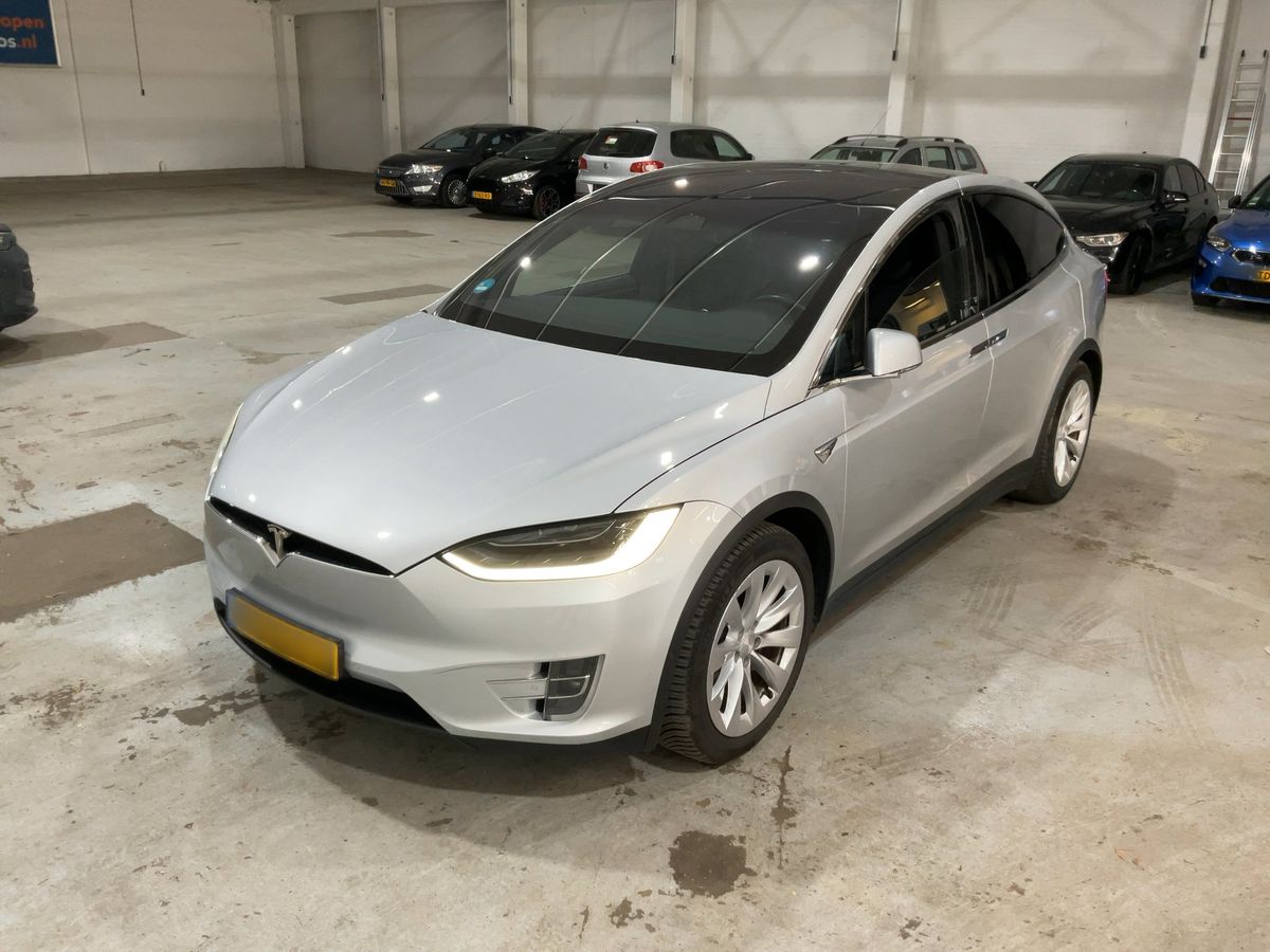 Tesla Model 2018