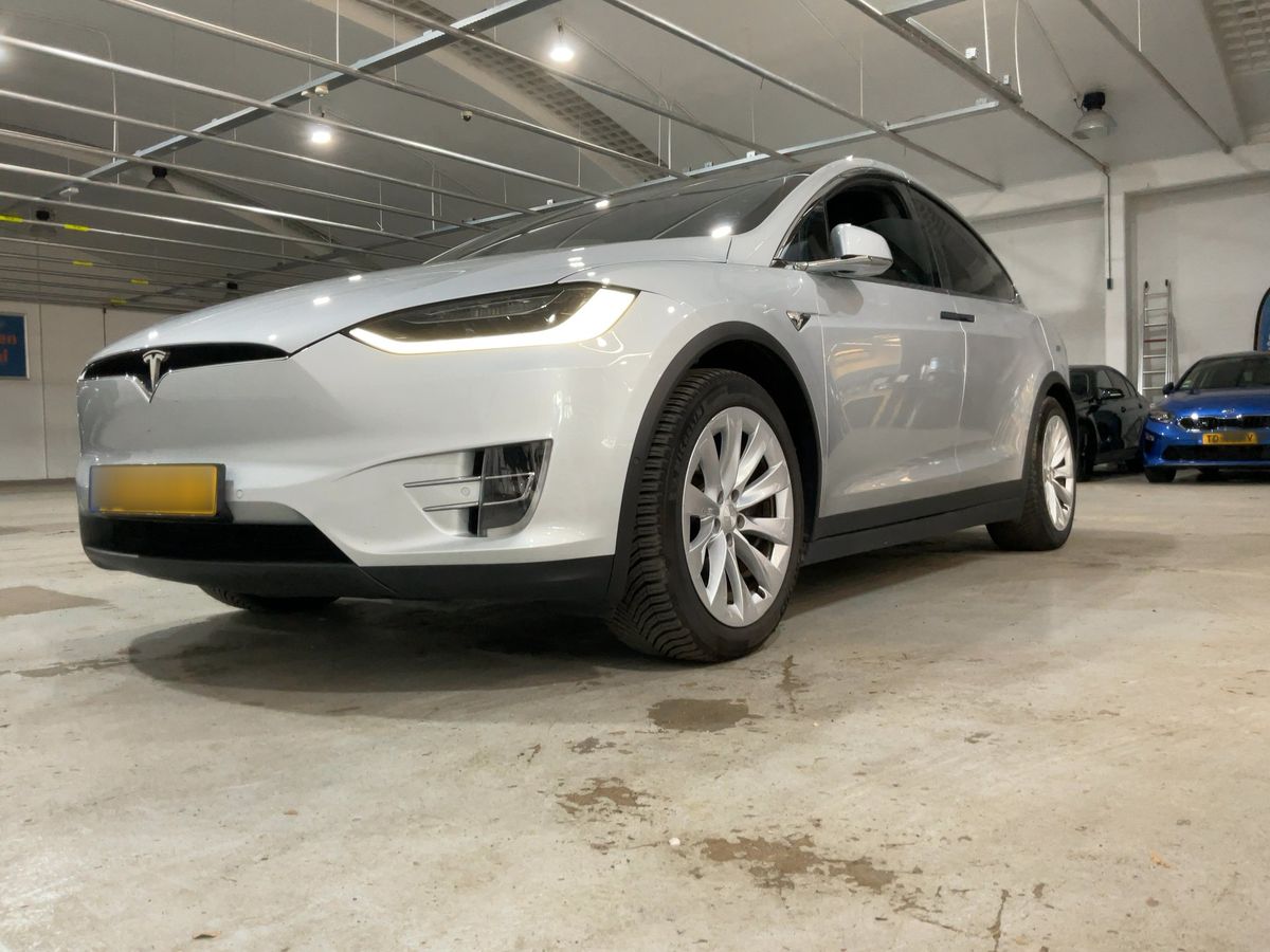 Tesla Model d'occasion