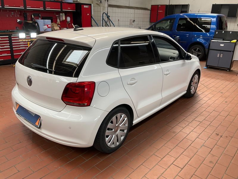 Volkswagen Polo 1.2 Comfortline 2012 – снимка 2