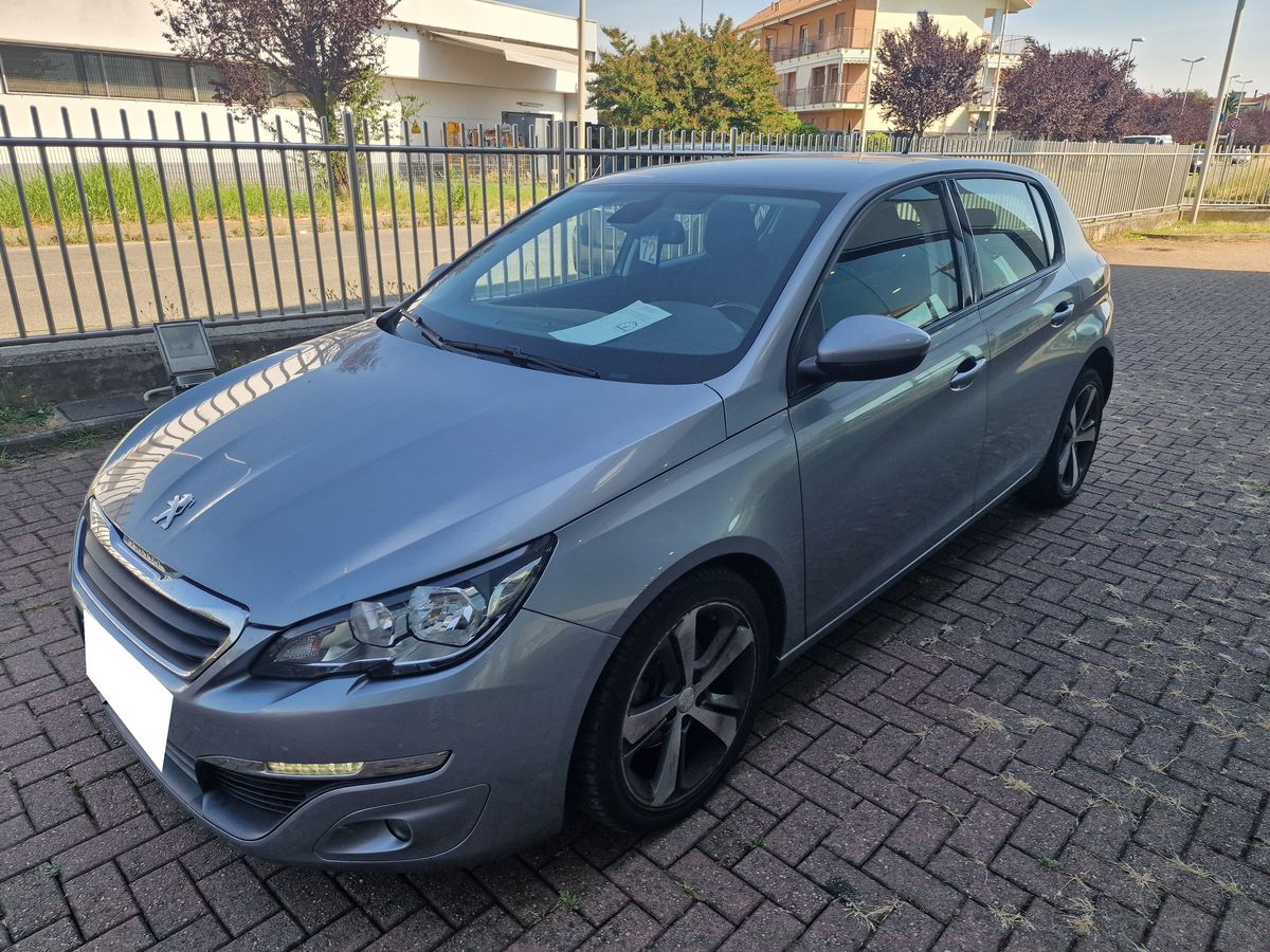 Peugeot 308 2016