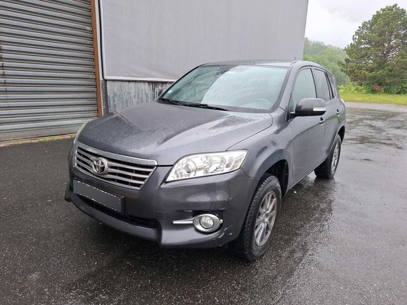 Toyota RAV