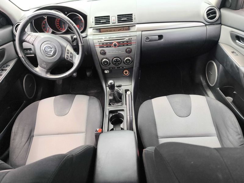 Mazda 3 1.6 CD Diesel CRDT Sportive — zdjęcie 11