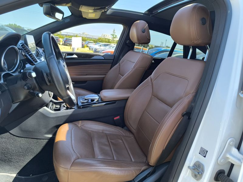 Mercedes-Benz GLE-Klasse GLE 350 d 4Matic Exclusive — zdjęcie 10