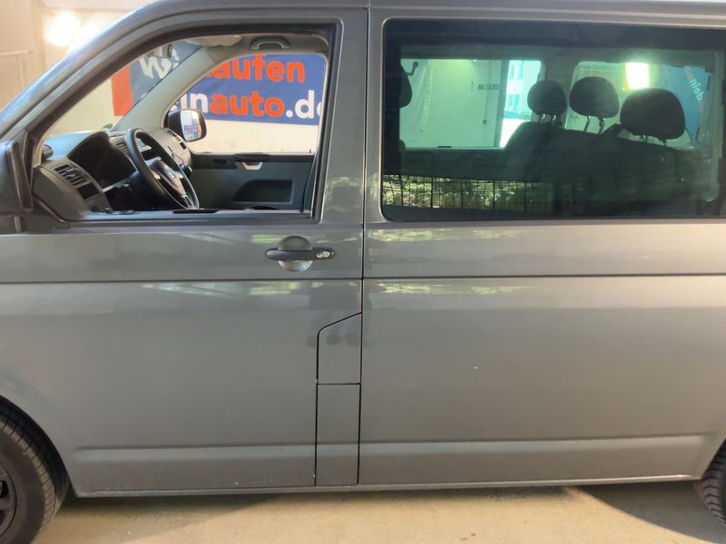 Volkswagen T5 Caravelle 2.0 TDI Trendline — zdjęcie 4