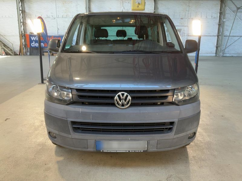 Volkswagen T5 Caravelle 2.0 TDI Trendline — zdjęcie 9