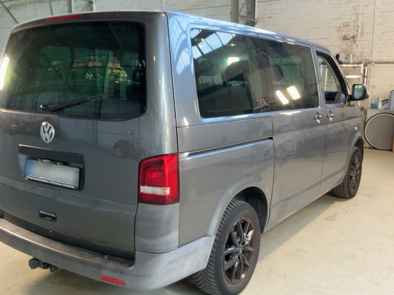 Volkswagen T5 Caravelle 2.0 TDI Trendline — zdjęcie 6