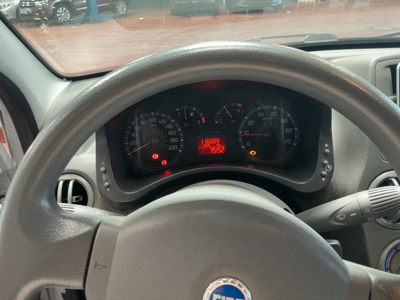 Fiat Panda 1.2 Dynamic — zdjęcie 13
