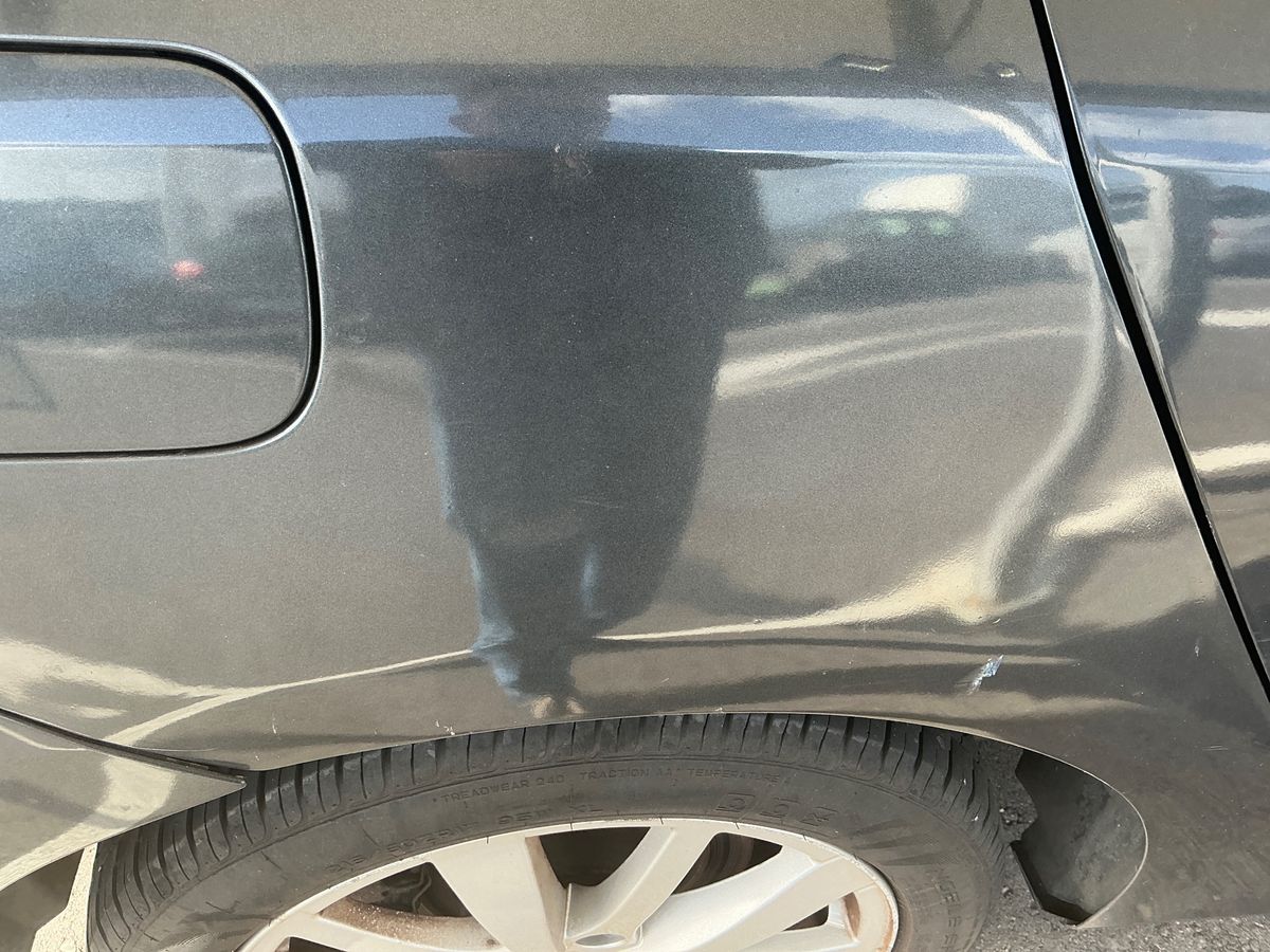 Renault Laguna 2013 — photo 38