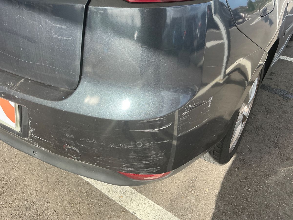 Renault Laguna 2013 — photo 50