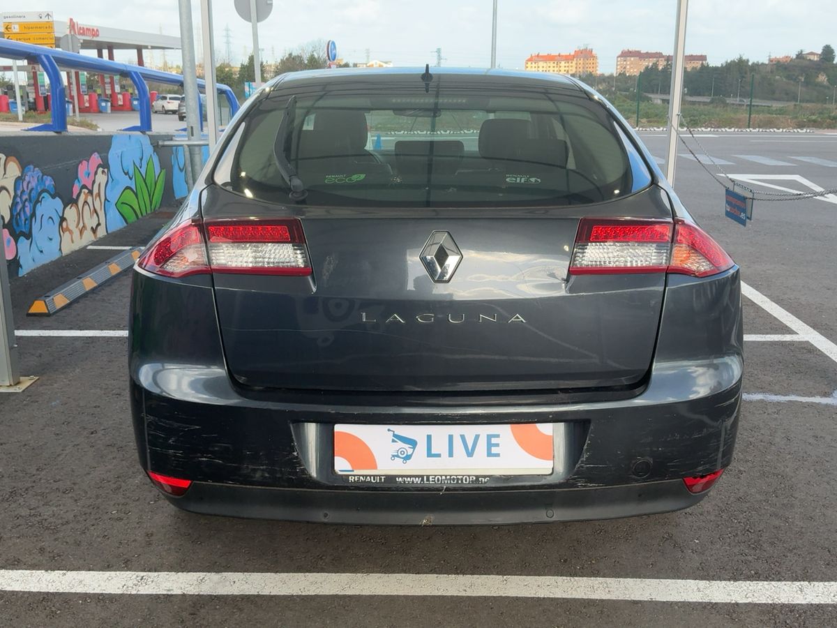Renault Laguna 2013 — photo 8