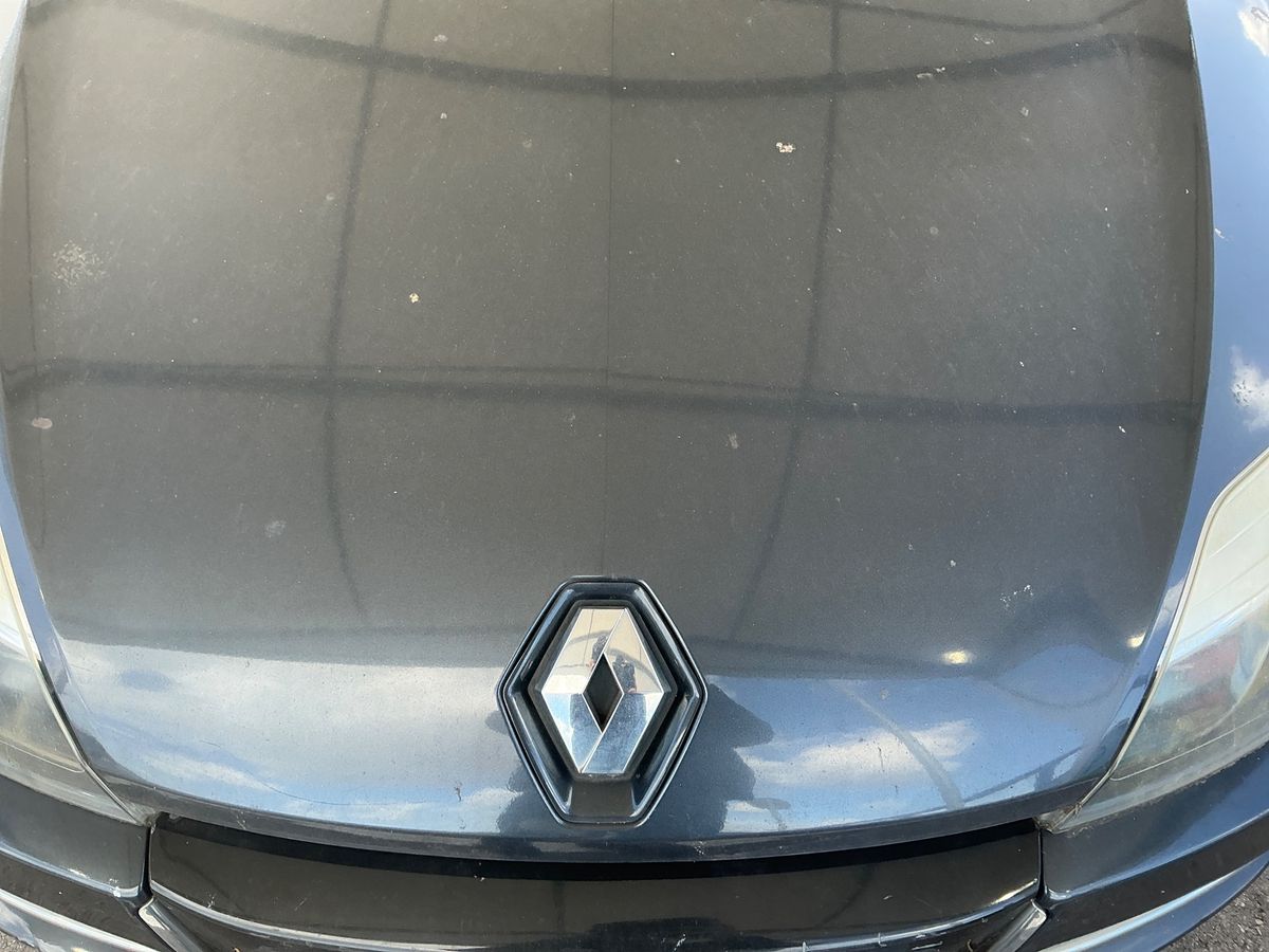 Renault Laguna 2013 — photo 59